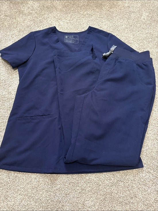 Figs Tops - Figs Navy Scrub Set
